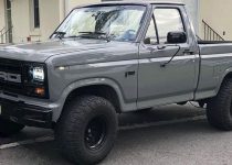 1985 Ford F-150 Short Bed 2WD 4.9L